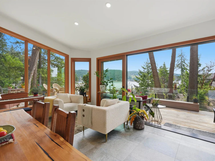 9219 Hydaway Road, Halfmoon Bay, BC, V7Z 1B4 - 19