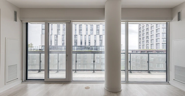 S808-180 Mill Street, Toronto, ON, M5A 0V7 - 9