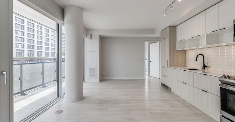 S808-180 Mill Street, Toronto, ON, M5A 0V7 - 4