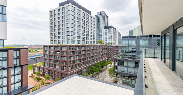 S808-180 Mill Street, Toronto, ON, M5A 0V7 - 23