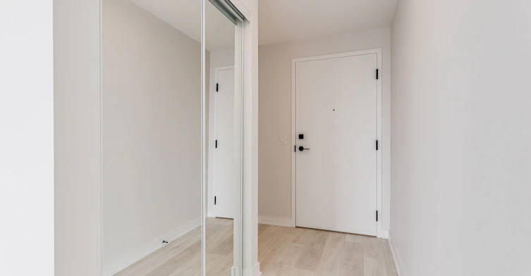S808-180 Mill Street, Toronto, ON, M5A 0V7 - 18