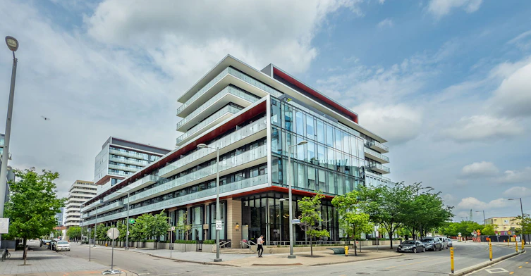 S808-180 Mill Street, Toronto, ON, M5A 0V7