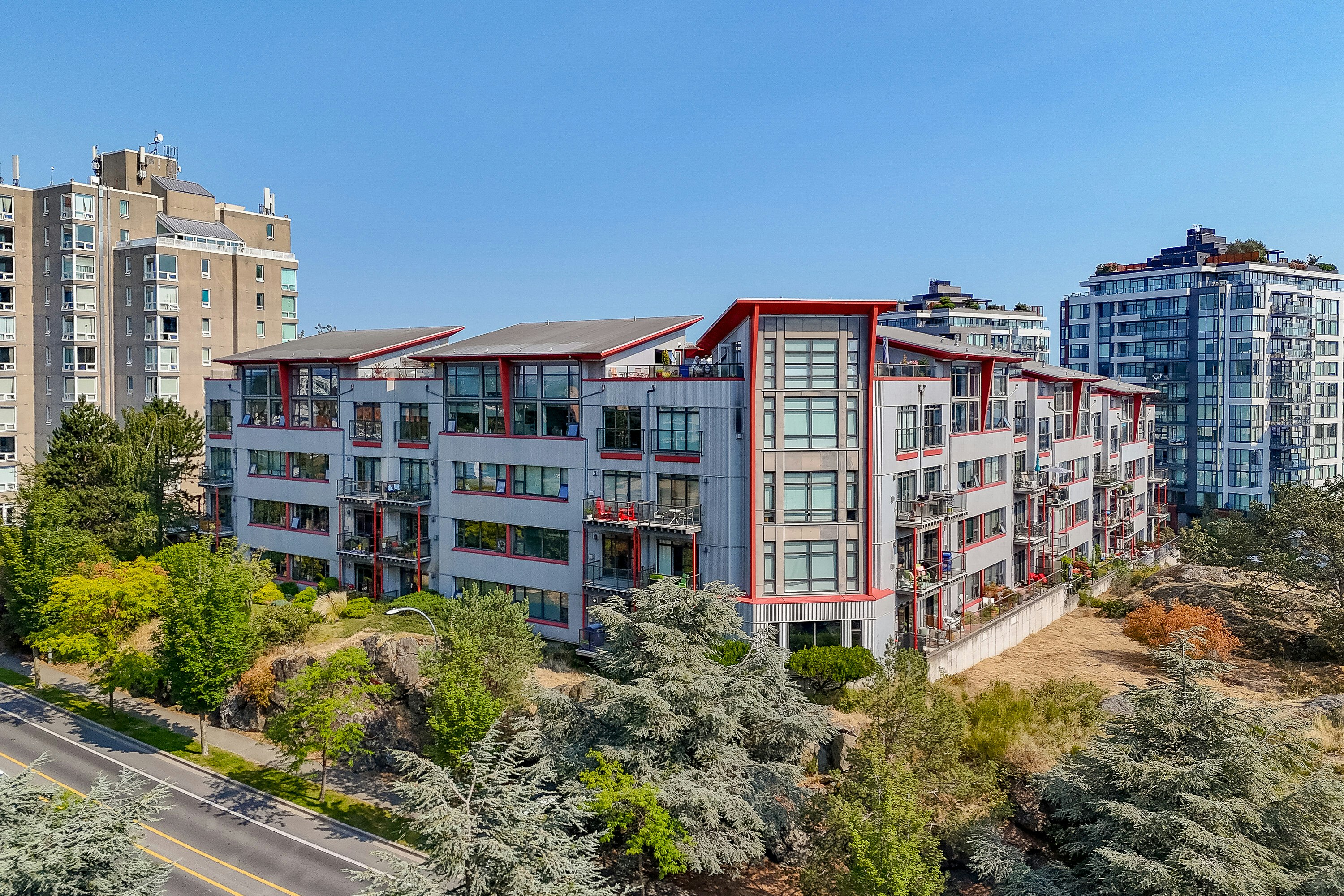 209-455 Sitkum Road, Victoria, BC, V9A 7N9