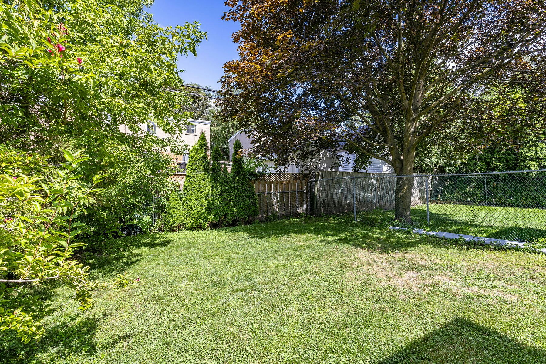 26 Magwood Court, Toronto, ON, M6S 2M5 - 9