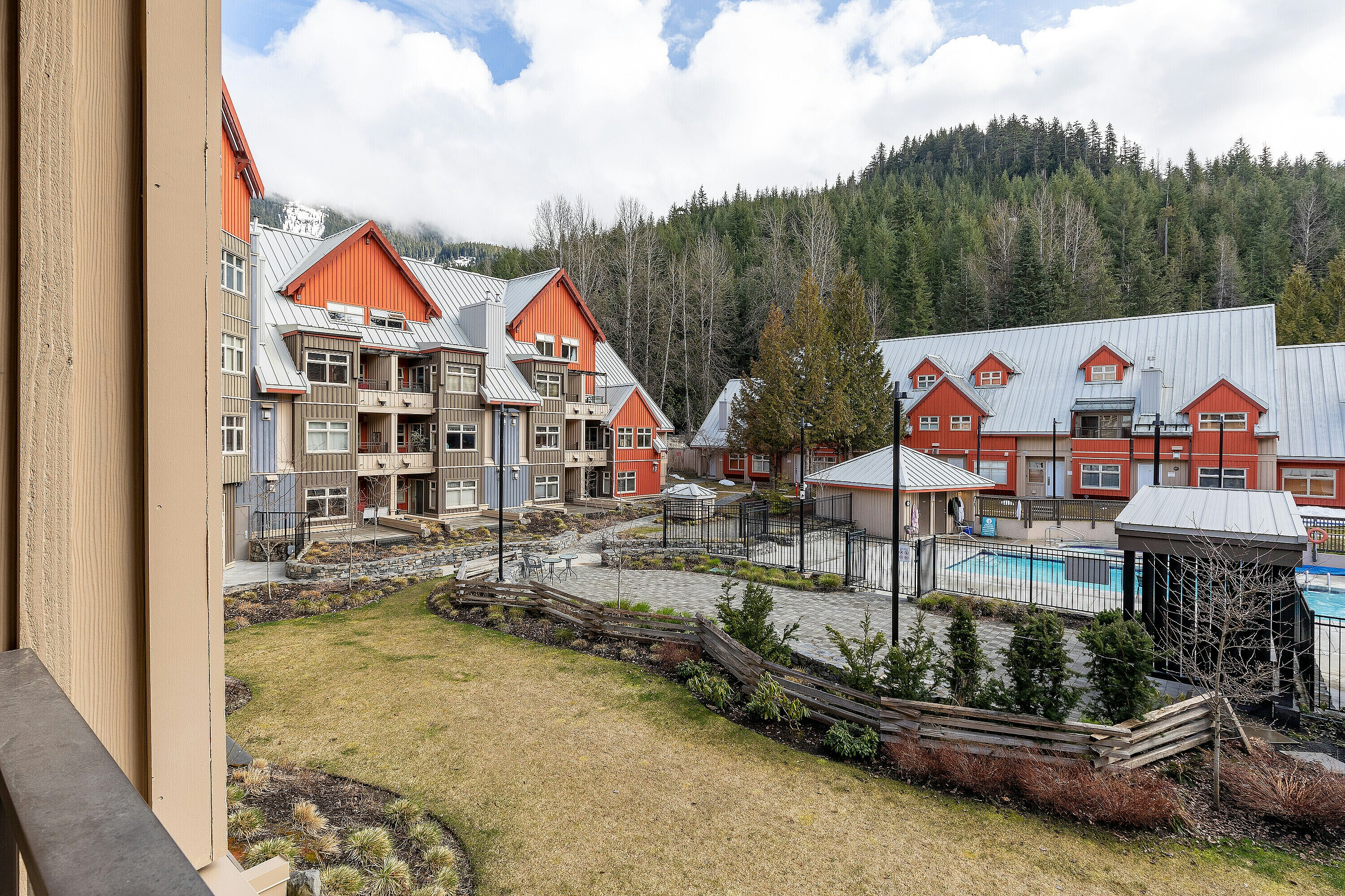 2050 Lake Placid 212 Road, Whistler, BC, V8E 0A8 - 10