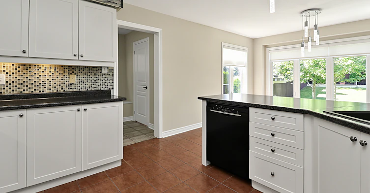 28 Barrington Trail E, Collingwood, ON, L9Y 0G1 - 24