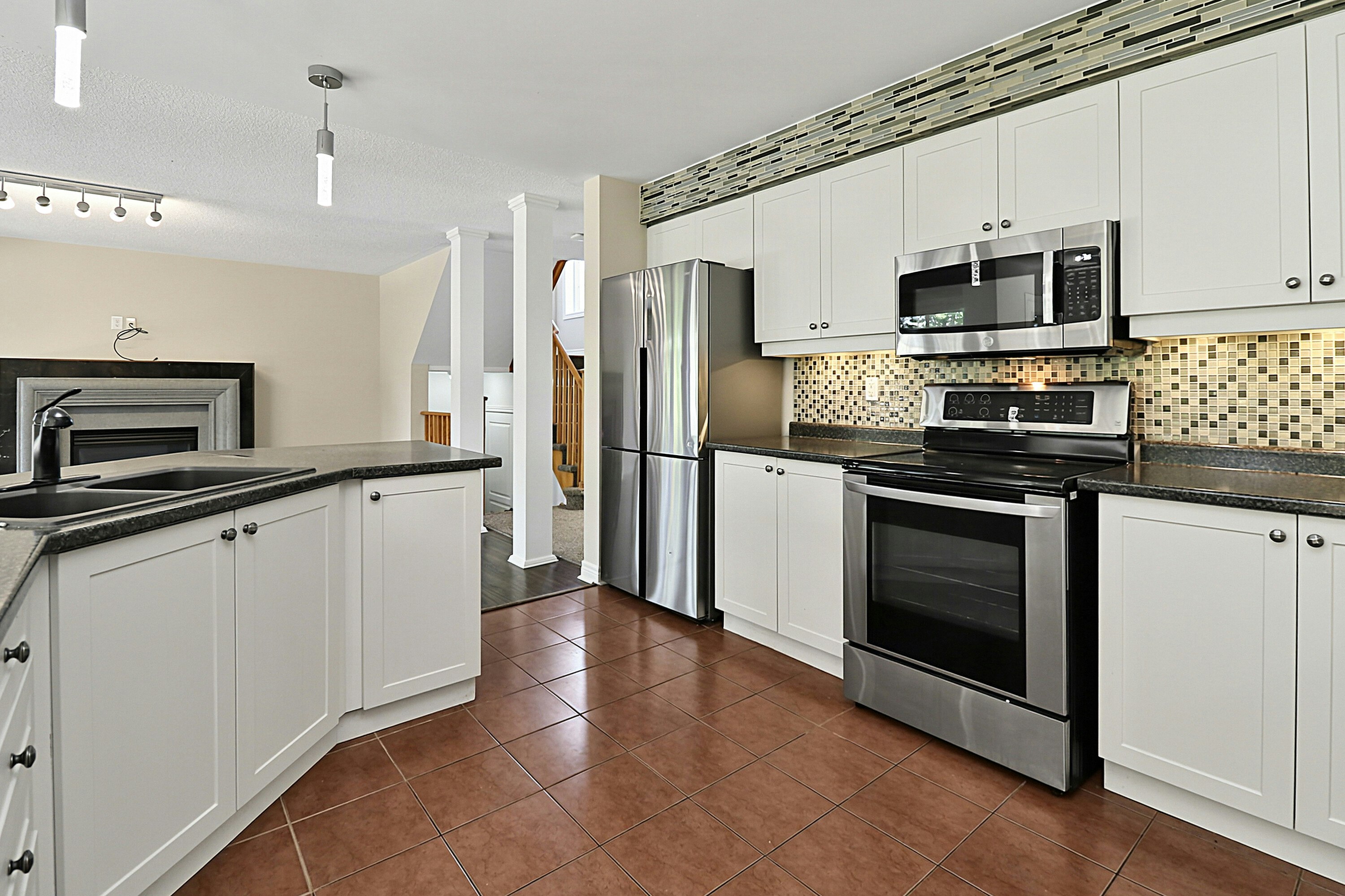 28 Barrington Trail E, Collingwood, ON, L9Y 0G1 - 21