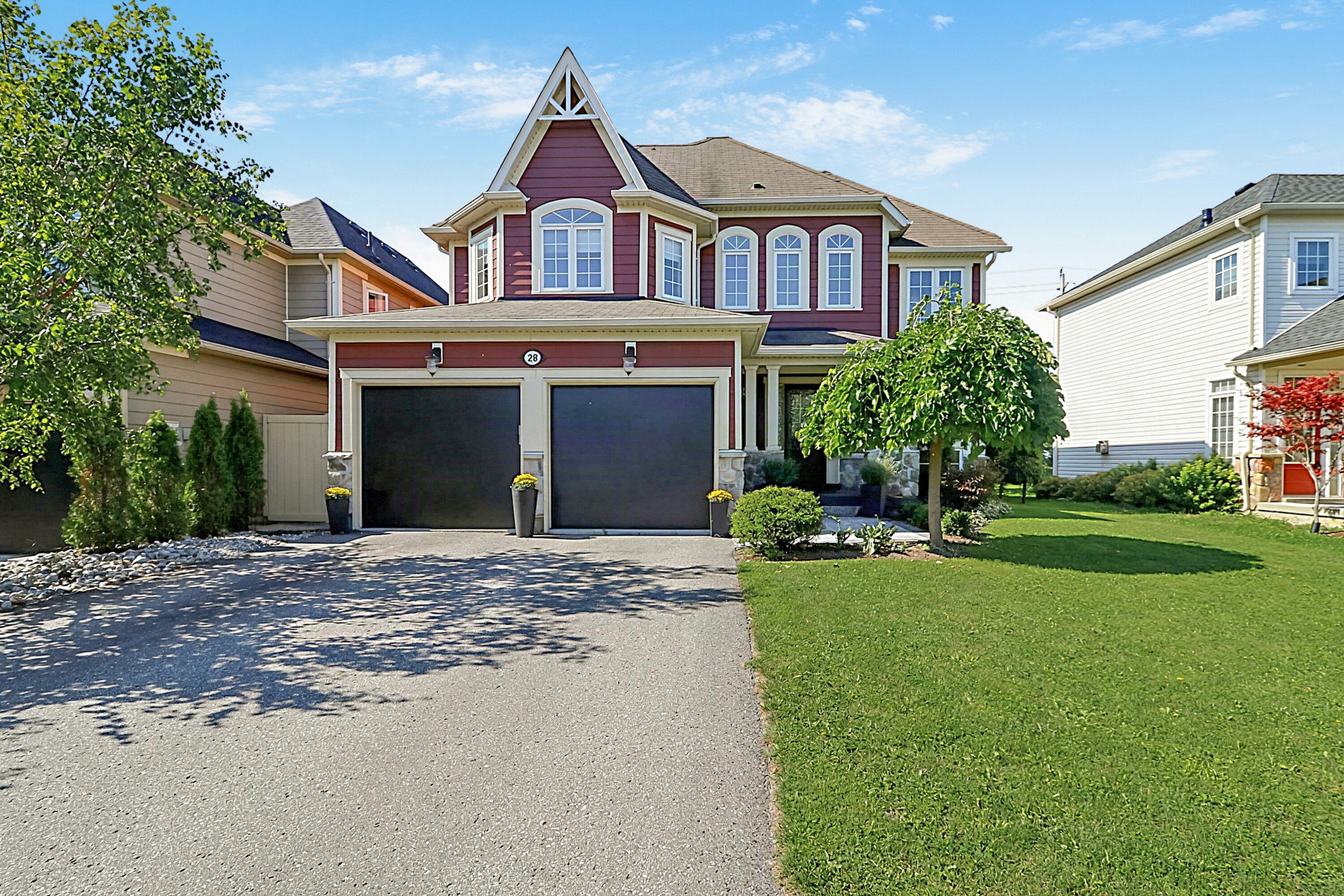 28 Barrington Trail E, Collingwood, ON, L9Y 0G1