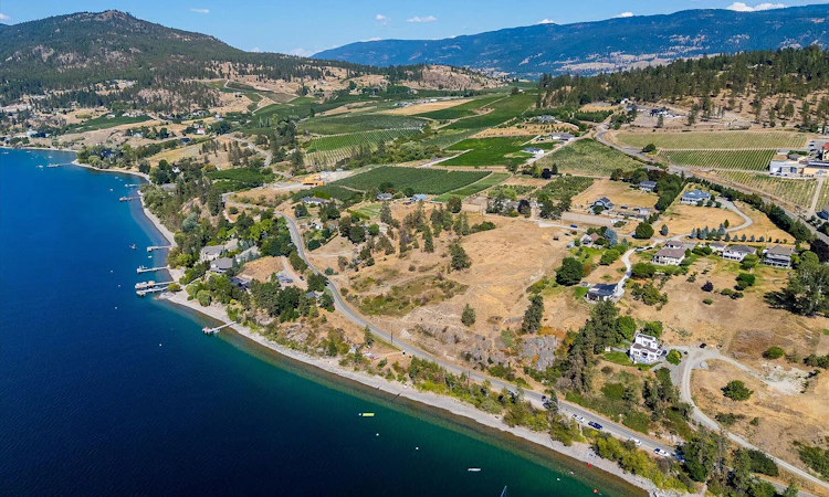 Lot-103 W Okanagan Centre Road