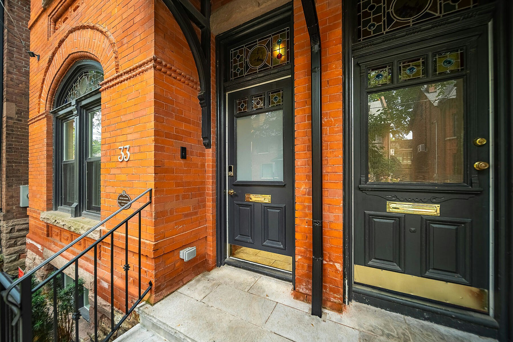 33 Tranby Avenue, Toronto, ON, M5R 1N4 - 5