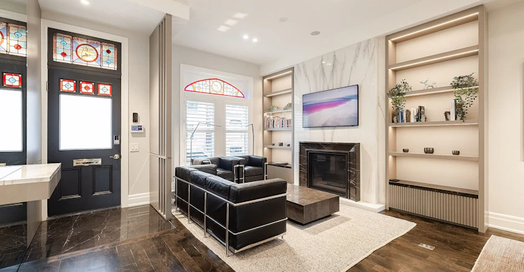 33 Tranby Avenue, Toronto, ON, M5R 1N4 - 6