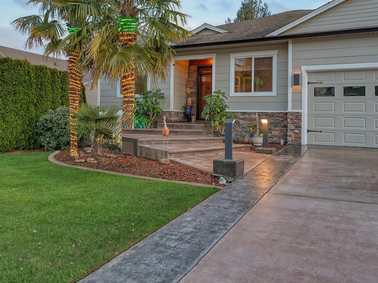 6369 Jasper Road, Sechelt, BC, V7Z 0R7 - 4