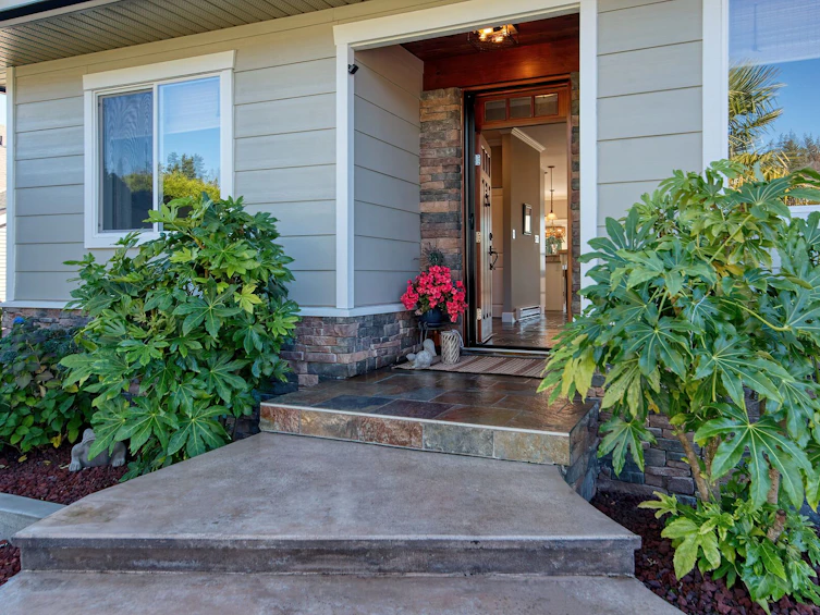 6369 Jasper Road, Sechelt, BC, V7Z 0R7 - 5