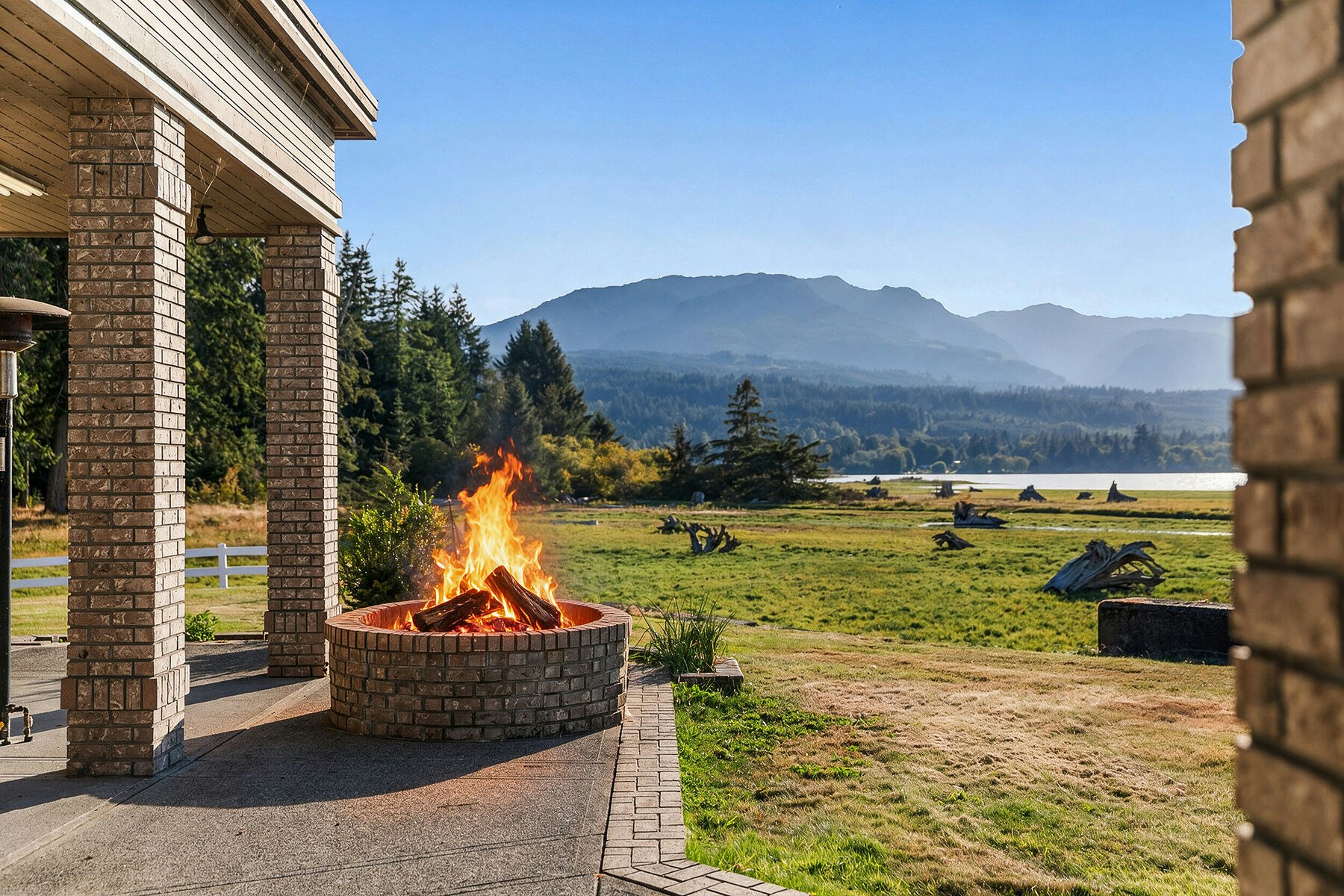 340 Berray Road, Fanny Bay, BC, V0R 1W0 - 17