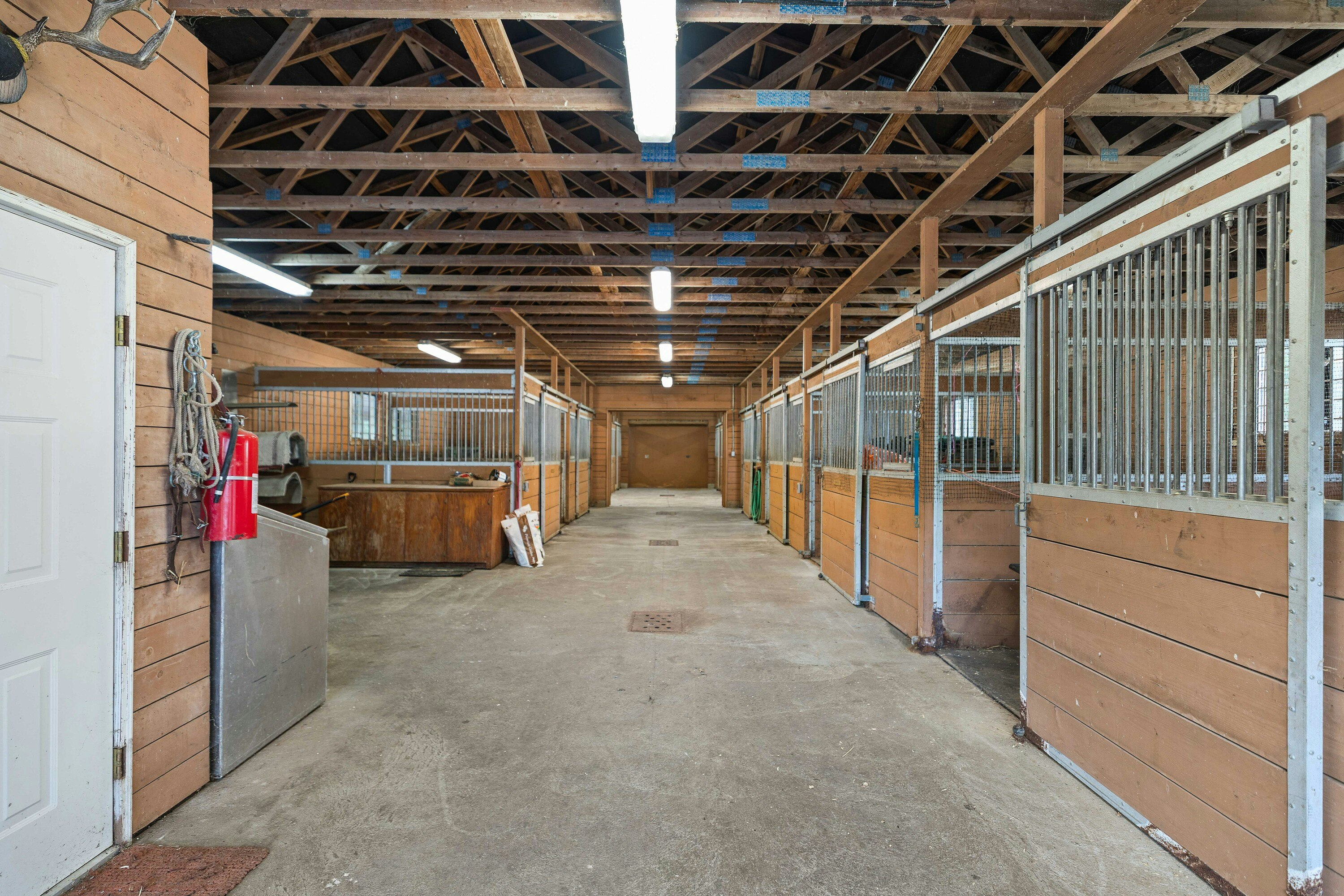 340 Berray Road, Fanny Bay, BC, V0R 1W0 - 47