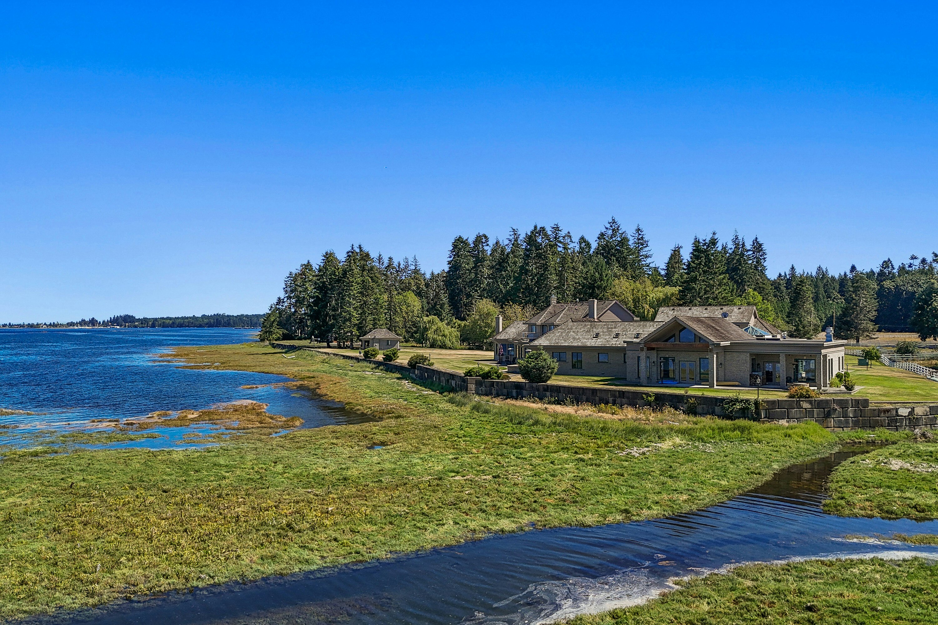 340 Berray Road, Fanny Bay, BC, V0R 1W0 - 49