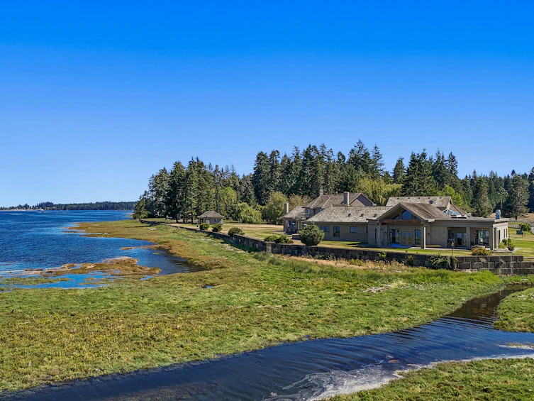 340 Berray Road, Fanny Bay, BC, V0R 1W0 - 49