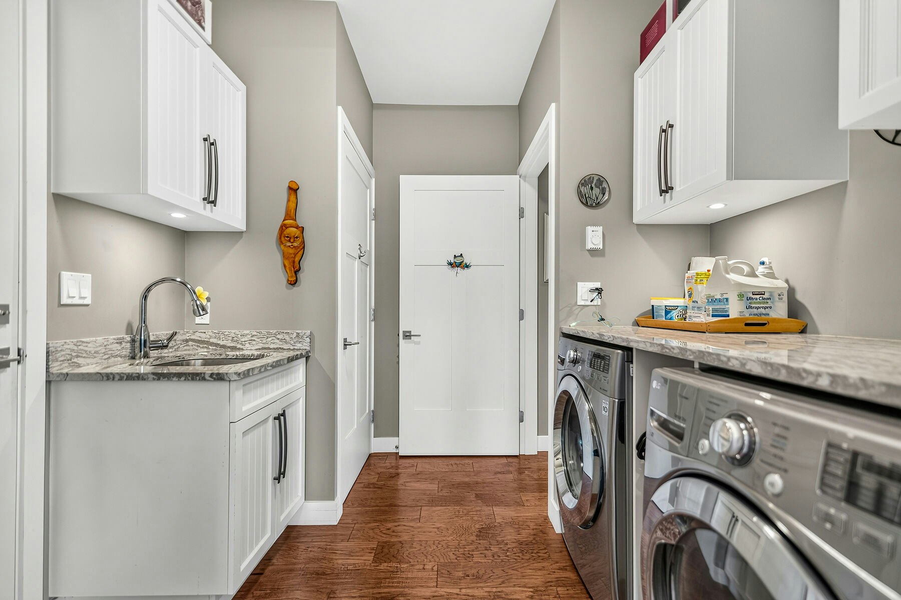 9326 Jorgensen Place, Halfmoon Bay, BC, V7Z 1B4 - 27
