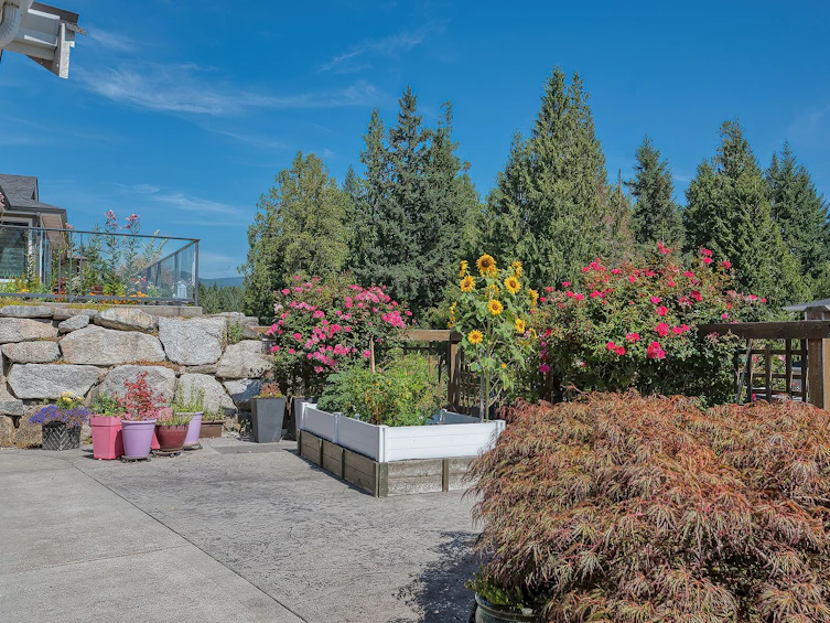 9326 Jorgensen Place, Halfmoon Bay, BC, V7Z 1B4 - 19