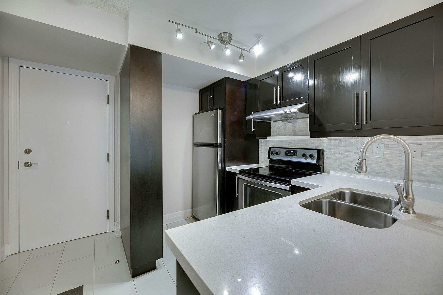 214-188 Doris Avenue, Toronto, ON, M2N 6Z5 - 7