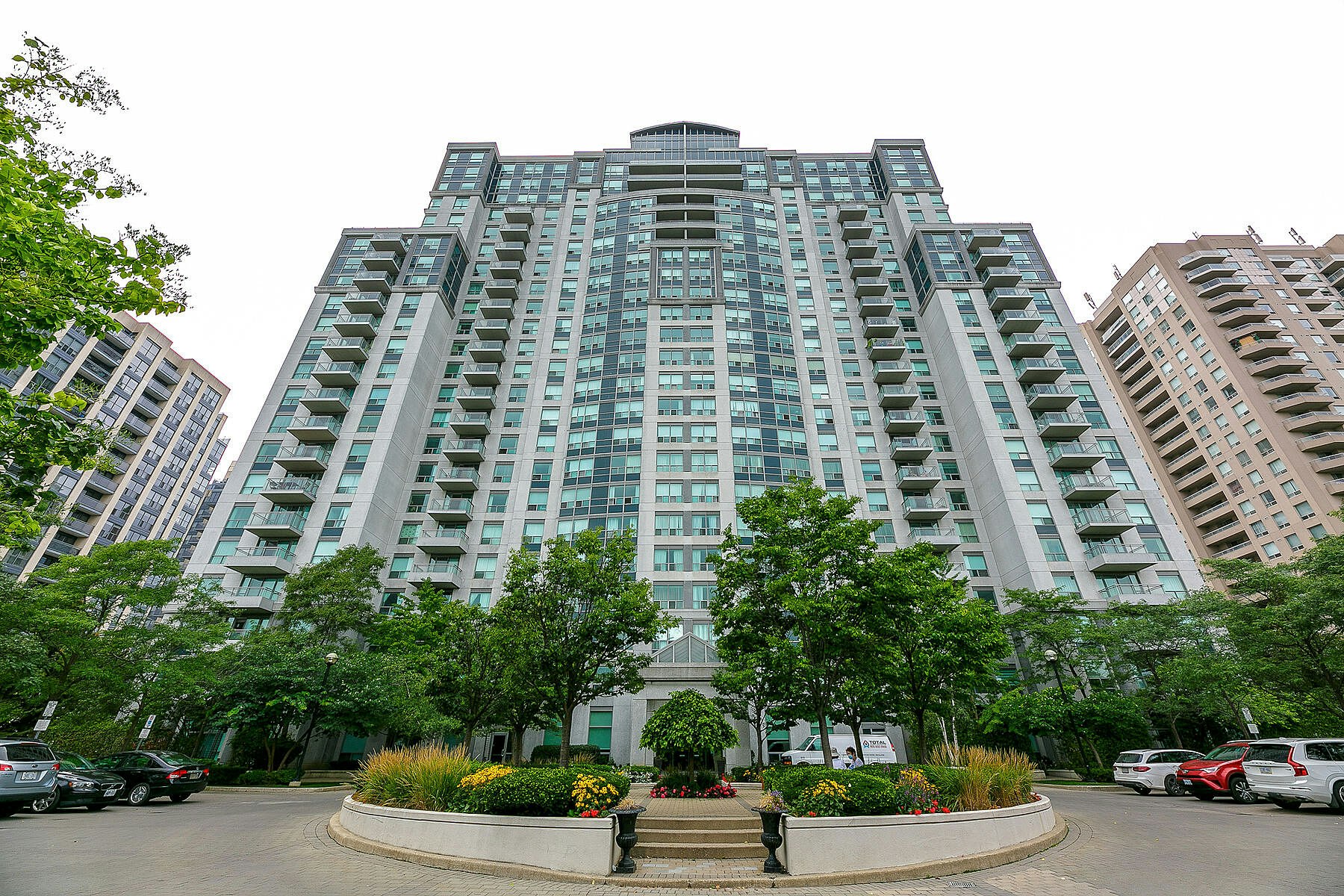 214-188 Doris Avenue, Toronto, ON, M2N 6Z5