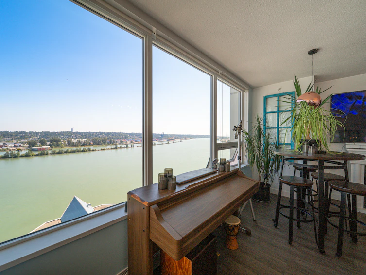 1709-988 Quayside Drive, New Westminster, BC, V3M 0L5 - 3