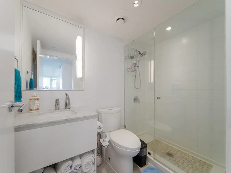 1709-988 Quayside Drive, New Westminster, BC, V3M 0L5 - 14