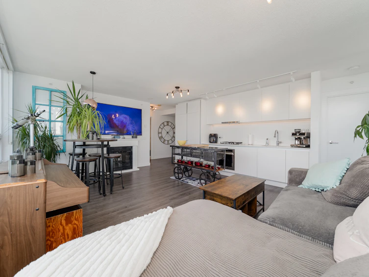 1709-988 Quayside Drive, New Westminster, BC, V3M 0L5 - 12