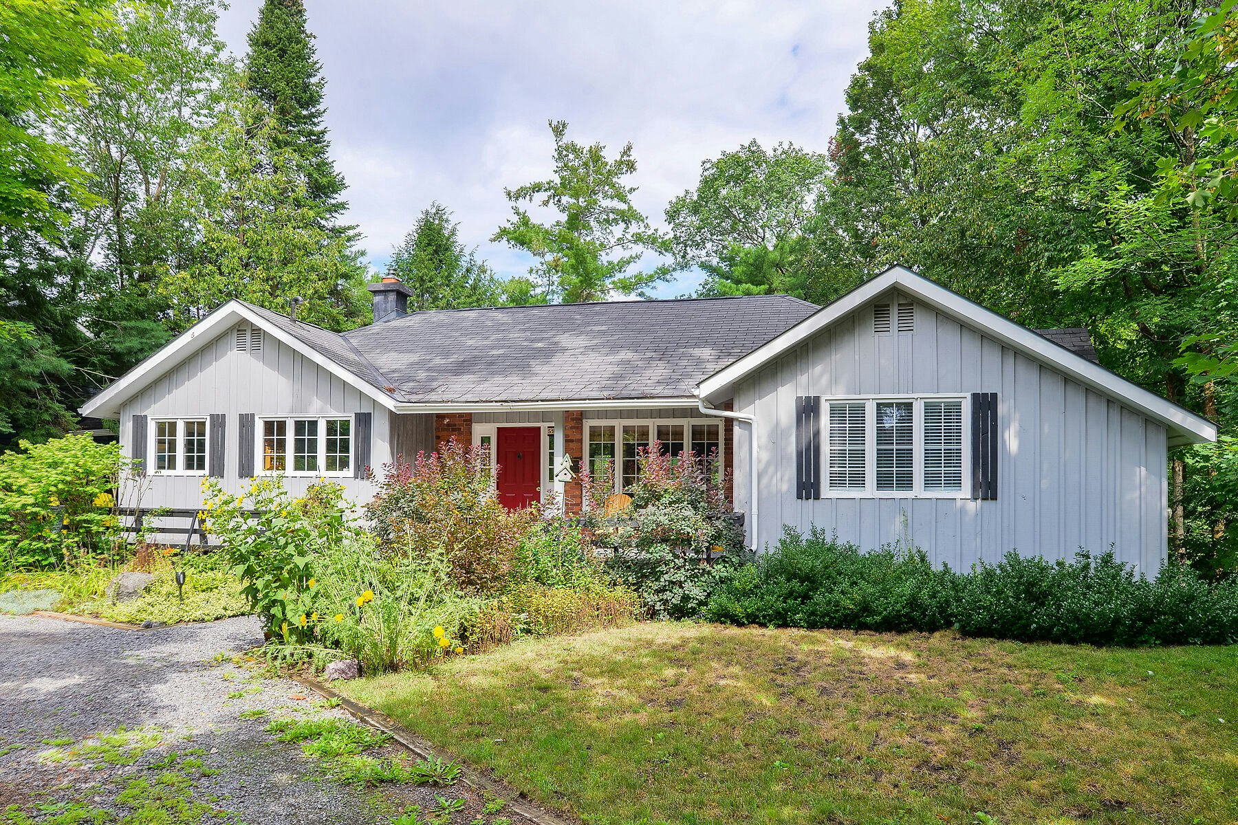 590 Hotchkiss Street, Gravenhurst, ON, P1P 1H8