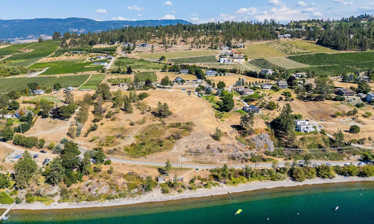 Lot-106 W Okanagan Centre Road
