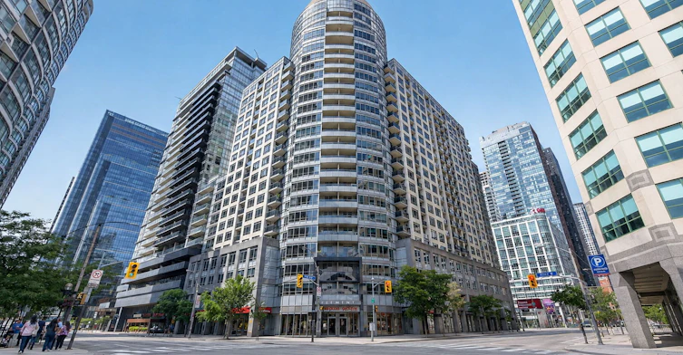 2301-20 Blue Jays Way, Toronto, ON, M5V 3W6 - 10