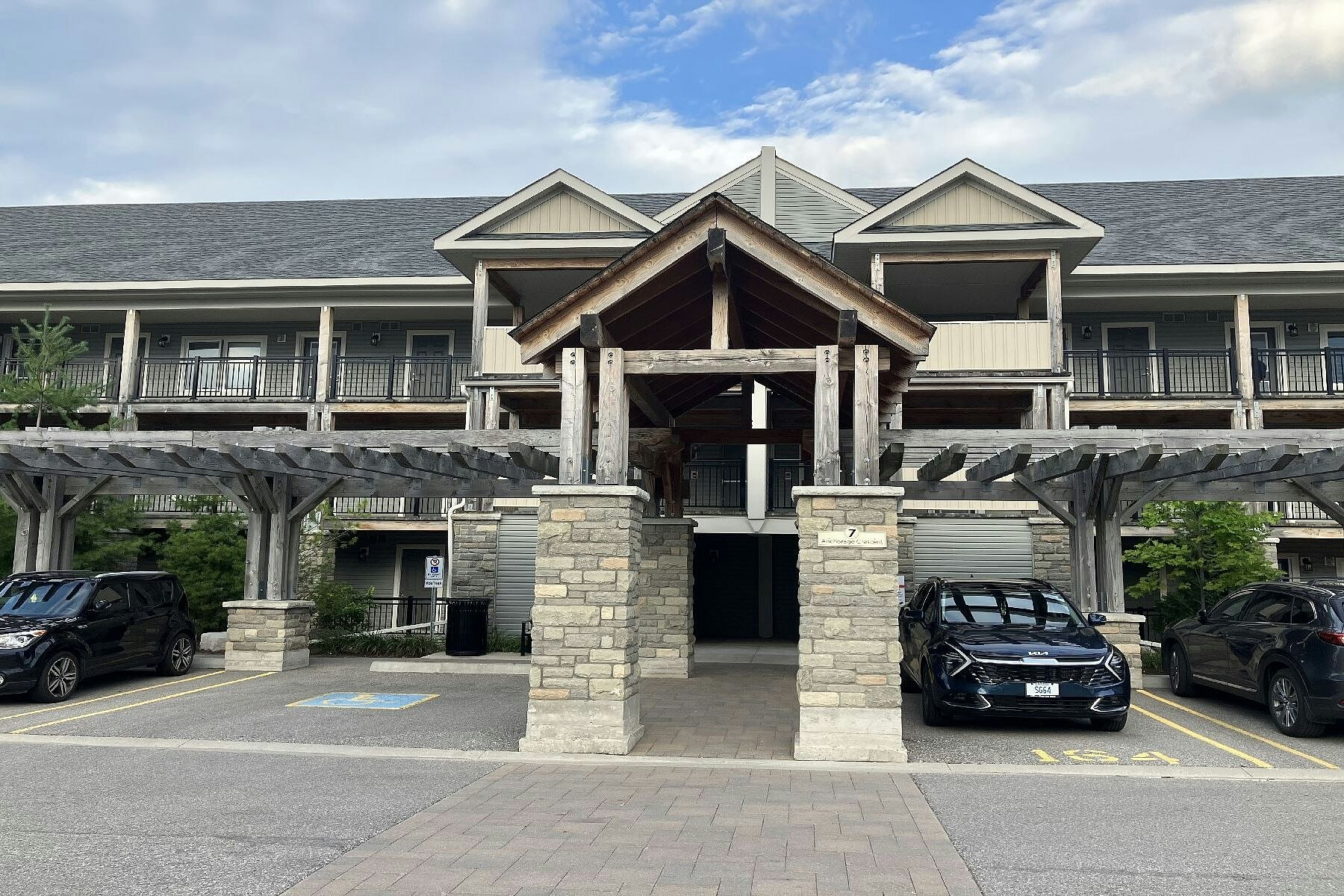 201-7 Anchorage Crescent, Collingwood, ON, L9Y 0Y6 - 2