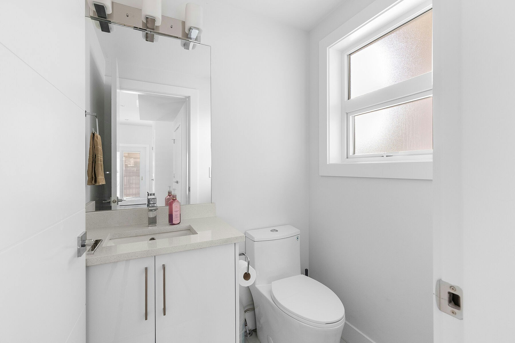2-1354 N Rutland Road, Kelowna, BC, V1X 4Z3 - 12