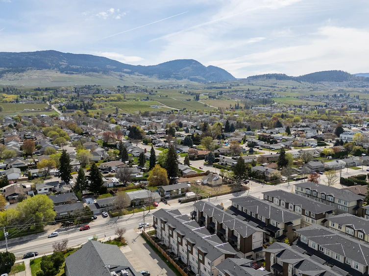 2-1354 N Rutland Road, Kelowna, BC, V1X 4Z3 - 32