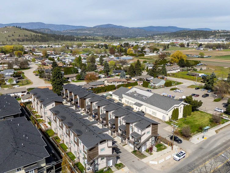 2-1354 N Rutland Road, Kelowna, BC, V1X 4Z3 - 31