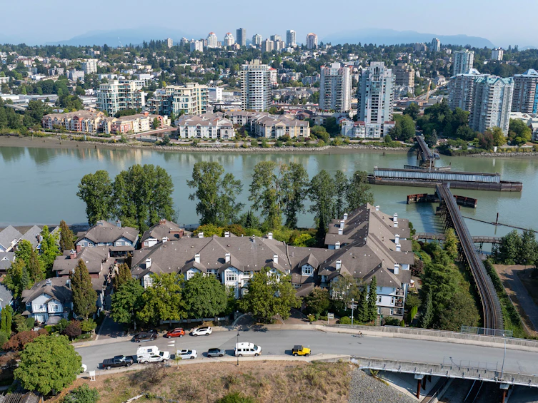 317-83 Star Crescent, New Westminster, BC, V3M 6X8 - 38