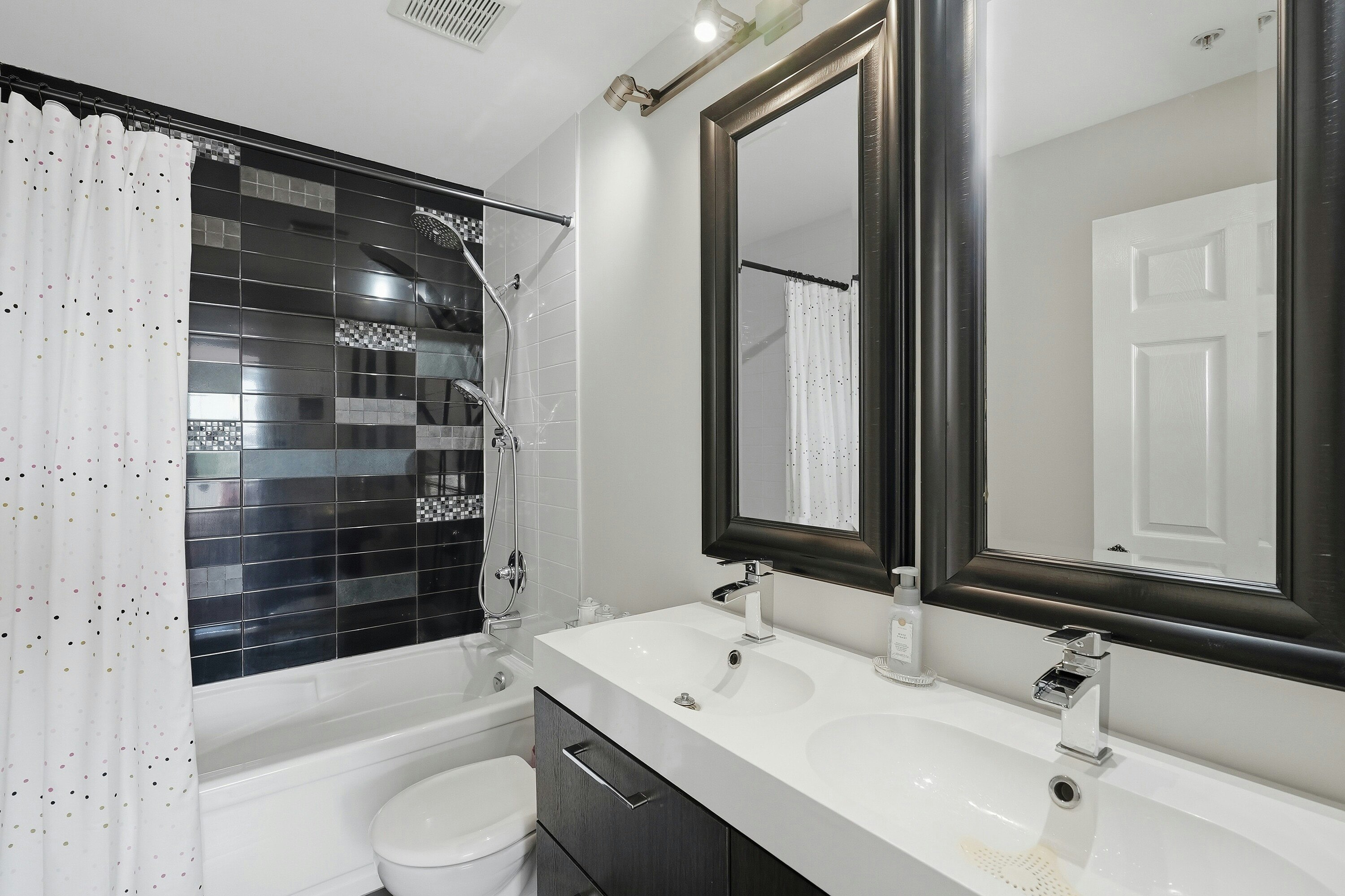 317-83 Star Crescent, New Westminster, BC, V3M 6X8 - 24