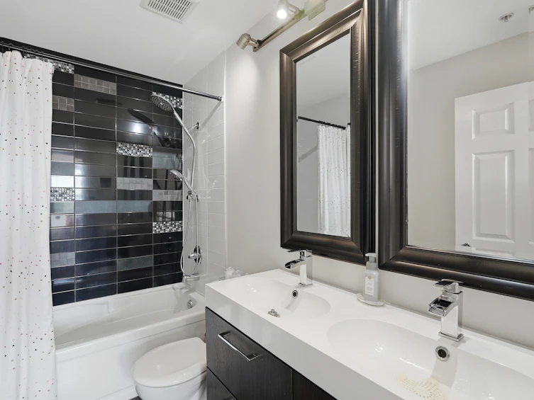 317-83 Star Crescent, New Westminster, BC, V3M 6X8 - 24