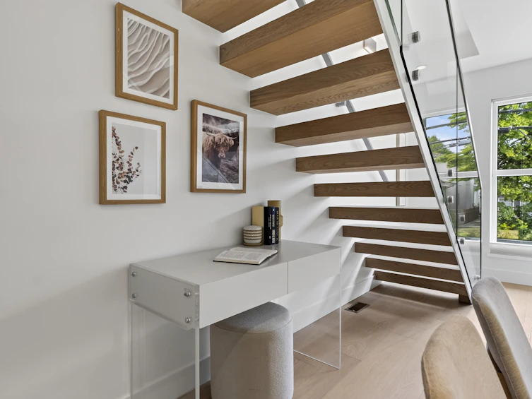 150 W Woodstock Avenue, Vancouver, BC, V5Y 0N1 - 15