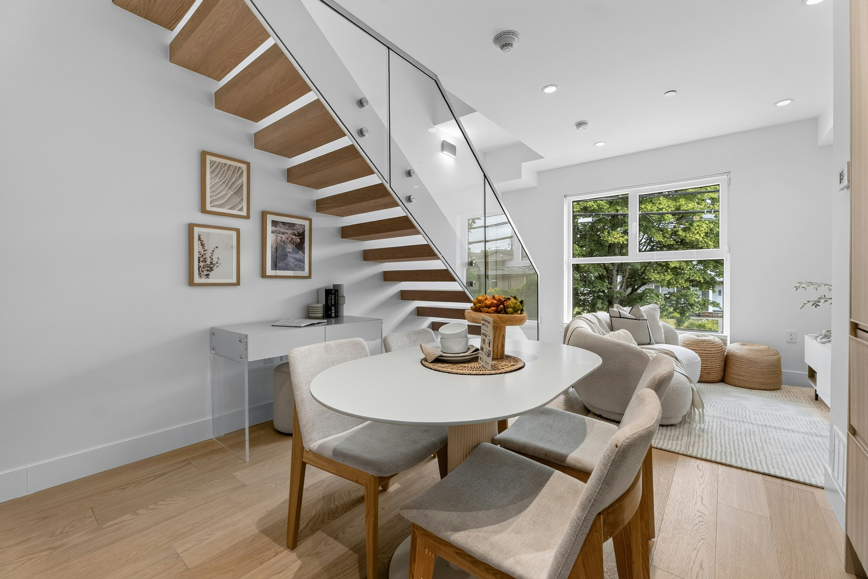 150 W Woodstock Avenue, Vancouver, BC, V5Y 0N1 - 9