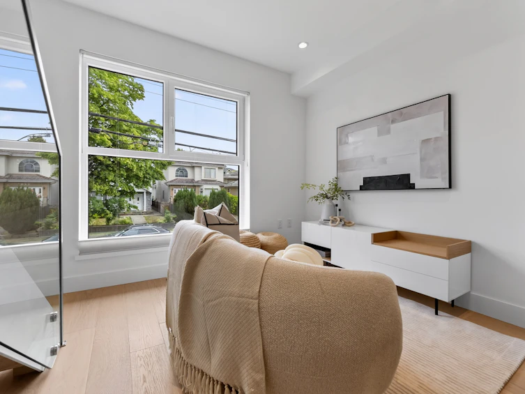 150 W Woodstock Avenue, Vancouver, BC, V5Y 0N1 - 11