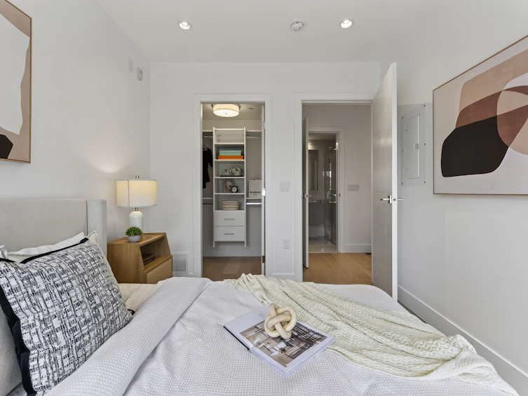 150 W Woodstock Avenue, Vancouver, BC, V5Y 0N1 - 20
