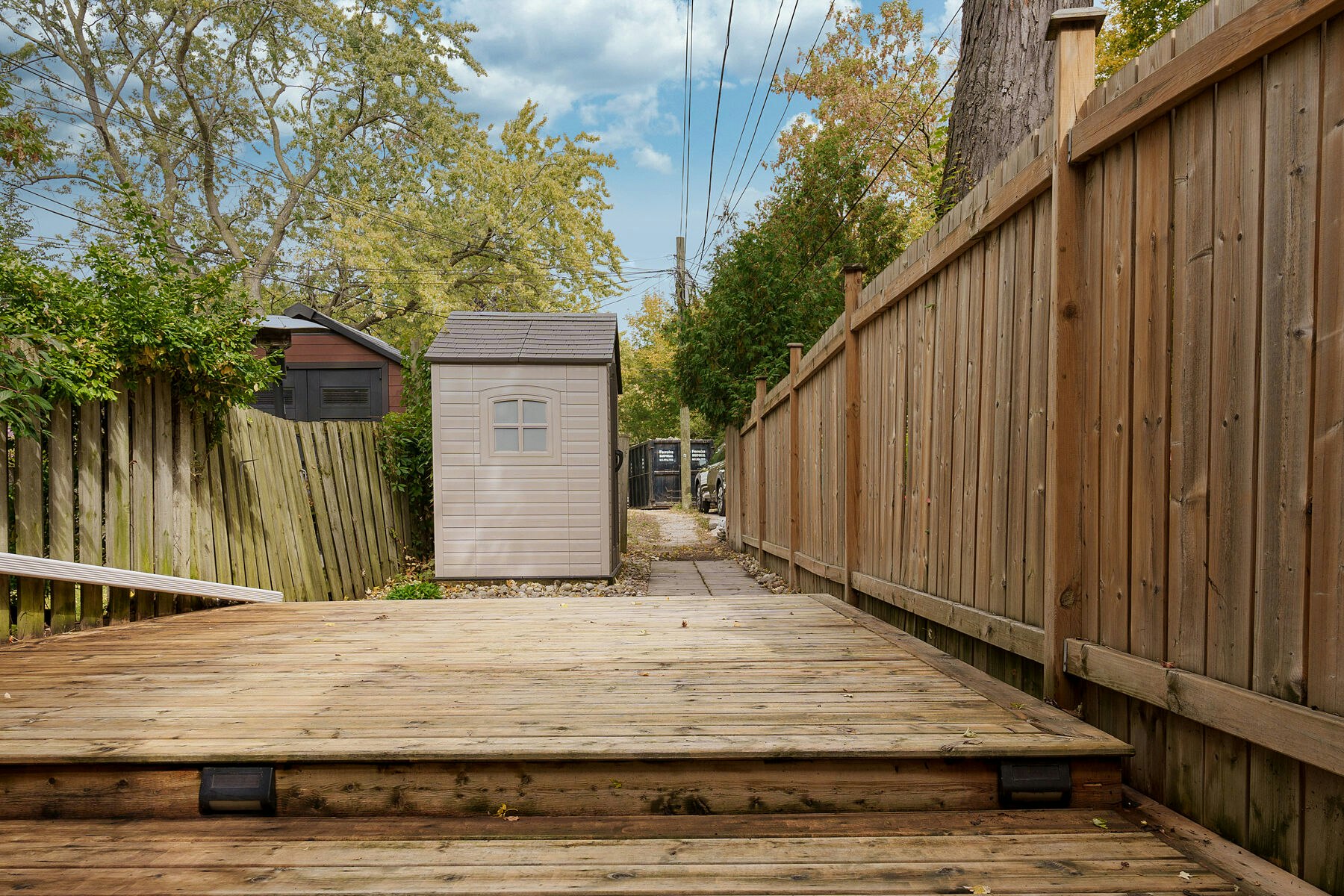 15 Indian Cres Bsmt Road, Toronto, ON, M6P 2E9 - 14