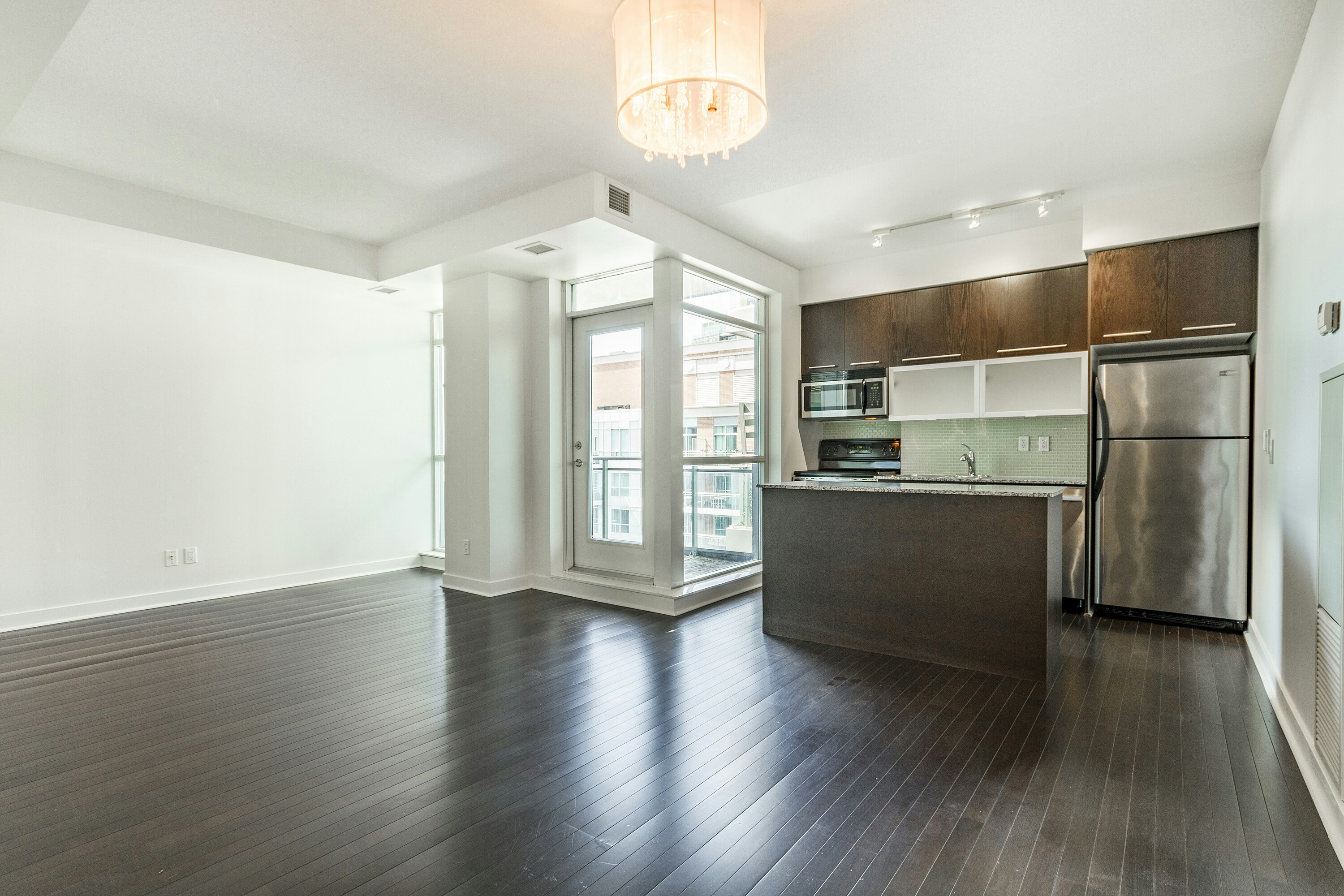 2402-80 Western Battery Road, Toronto, ON, M6K 3S1