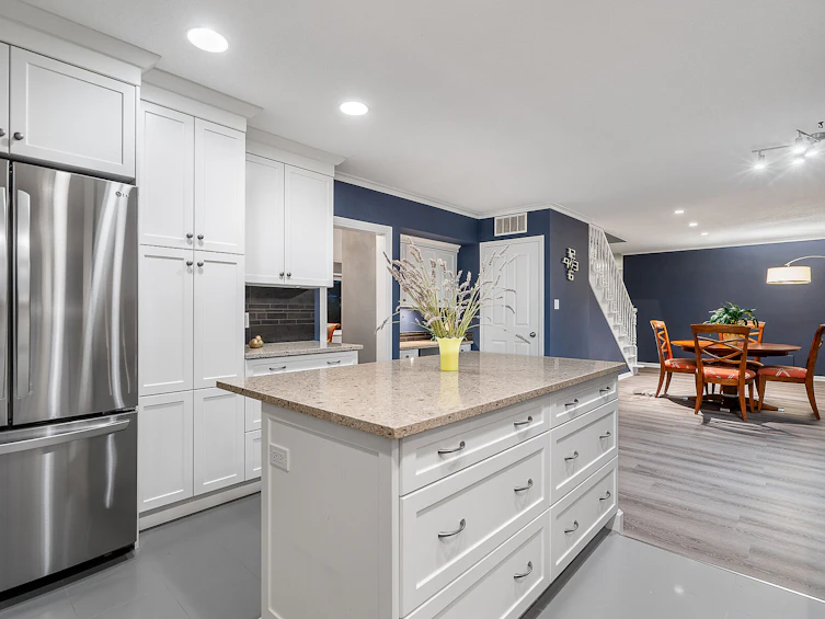 4740 Rutland Road, West Vancouver, BC, V7W 1G7 - 17