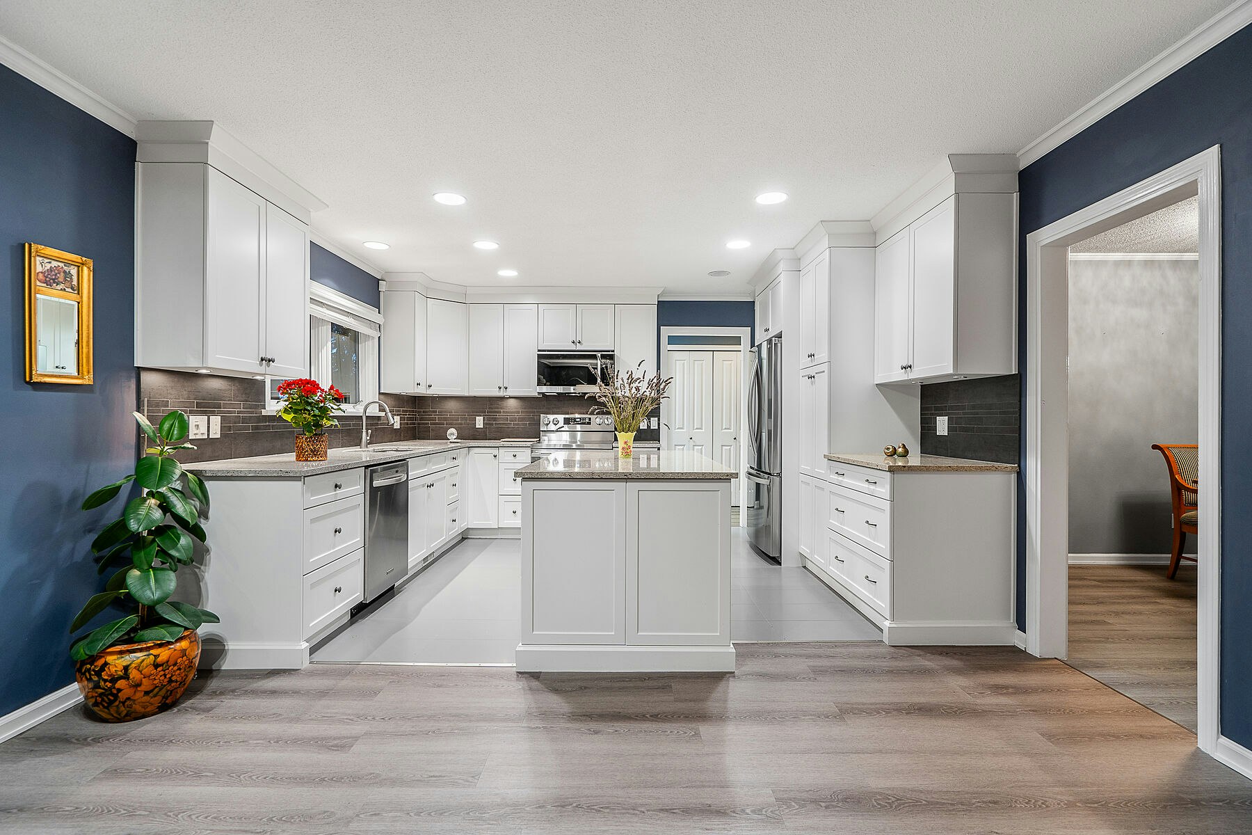 4740 Rutland Road, West Vancouver, BC, V7W 1G7 - 14