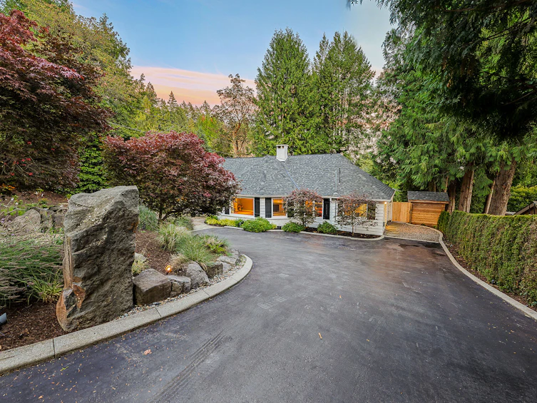 4740 Rutland Road, West Vancouver, BC, V7W 1G7 - 25