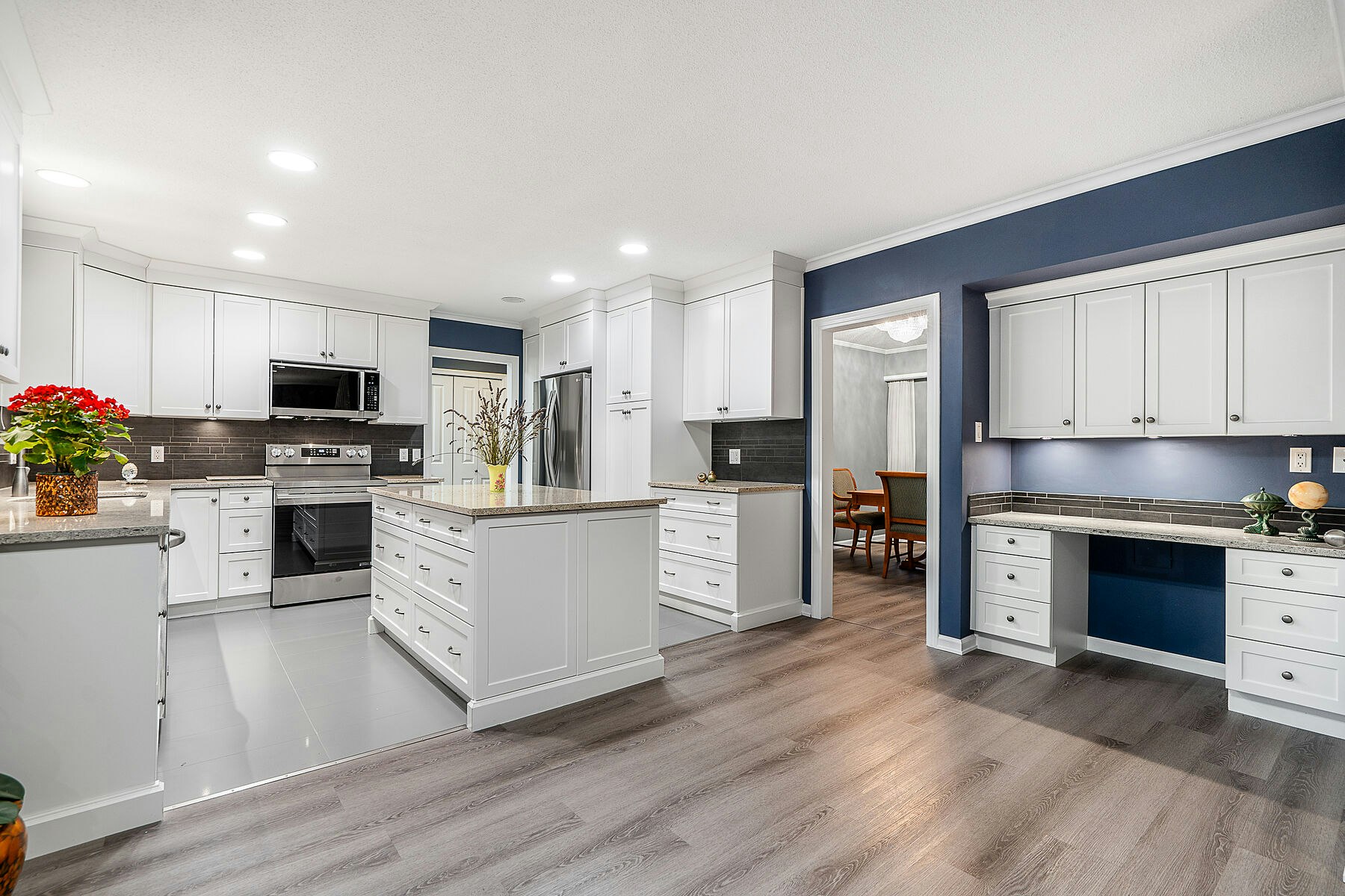 4740 Rutland Road, West Vancouver, BC, V7W 1G7 - 15