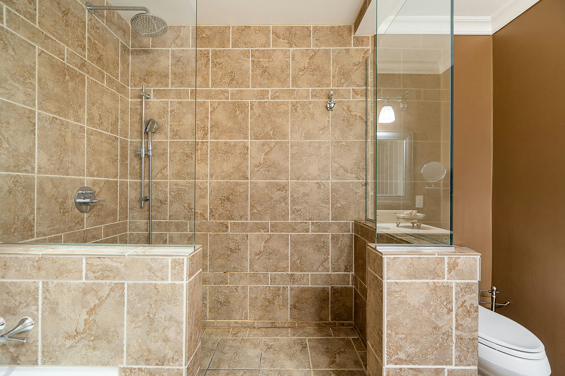 4740 Rutland Road, West Vancouver, BC, V7W 1G7 - 12