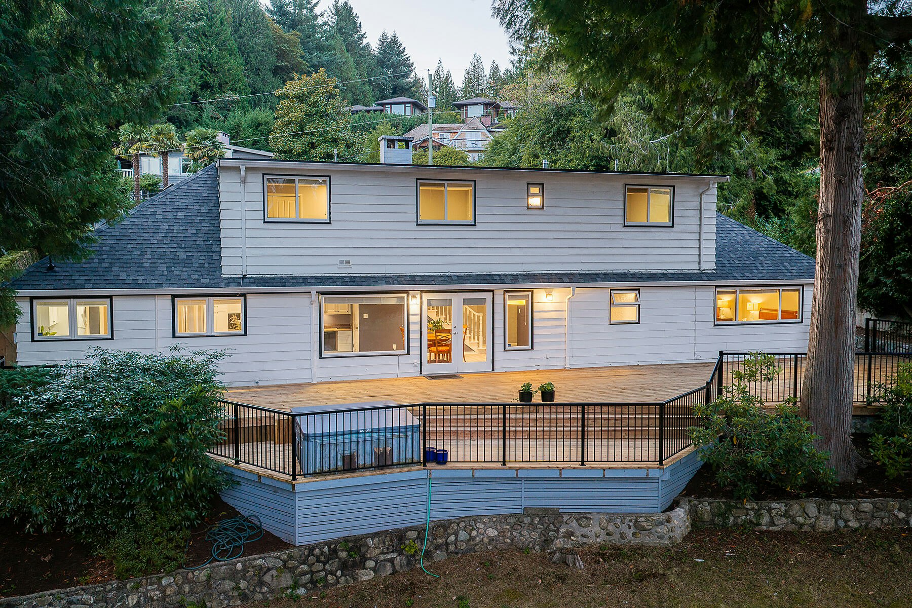 4740 Rutland Road, West Vancouver, BC, V7W 1G7 - 29
